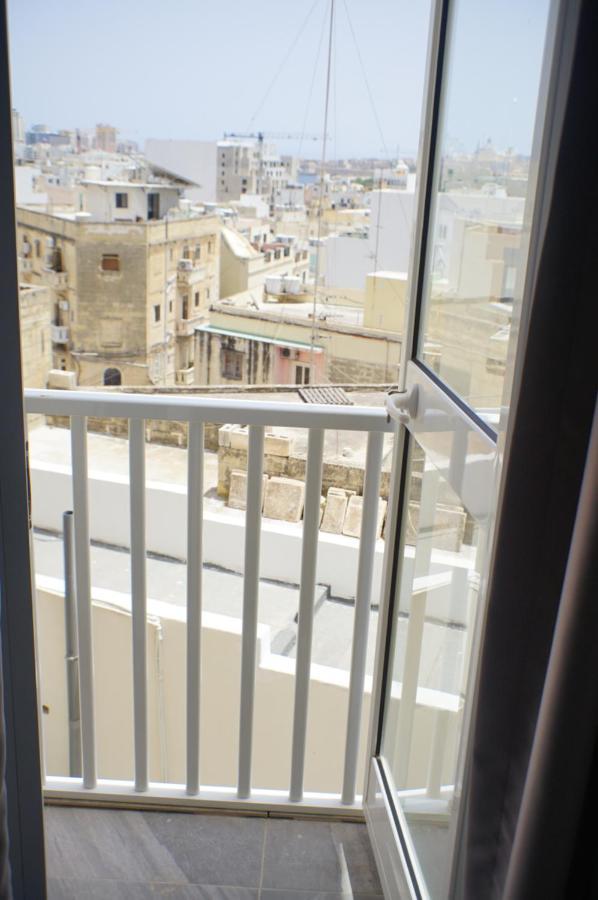 Wonderful Apartments With Shared Jacuzzi And Panorama Rooftop Gzira Esterno foto