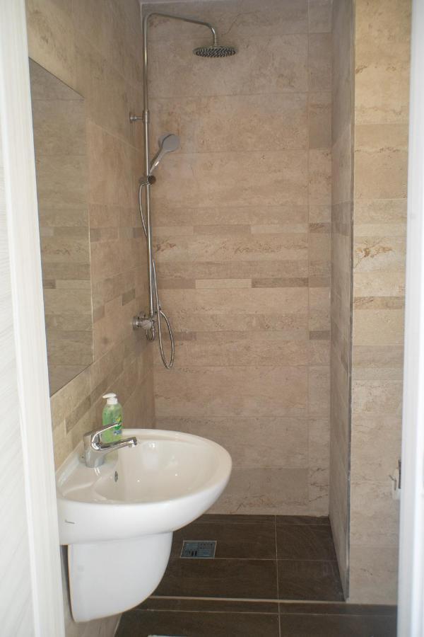 Wonderful Apartments With Shared Jacuzzi And Panorama Rooftop Gzira Esterno foto